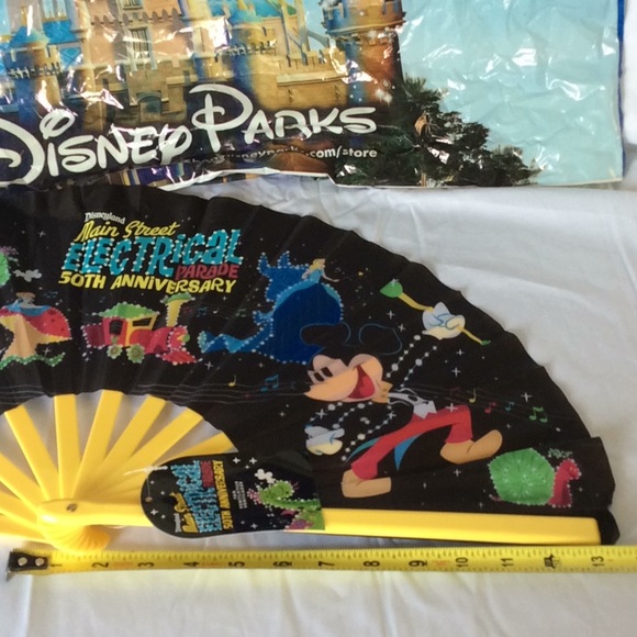 Disney parks folding fan new - Picture 9 of 10